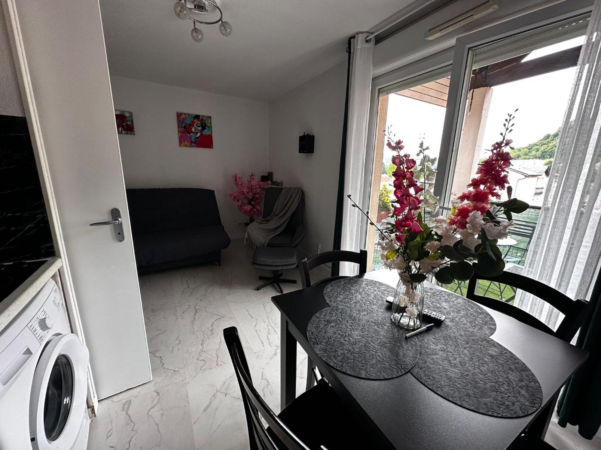 Apartmán Ararat Lurdy Exteriér fotografie